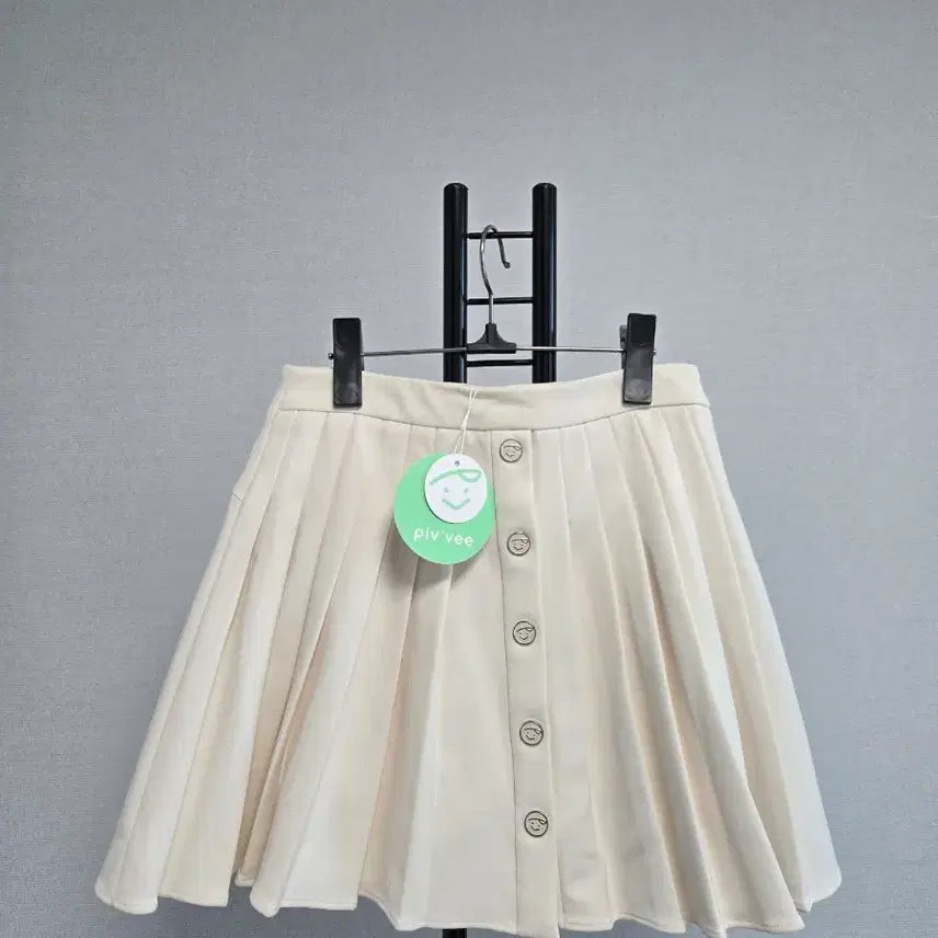 [BUNJANG] Piv Vee Ivory Pleated Golf Skirt / 피브이 (piv vee) 아이보리 골프웨어 플리츠 스커트