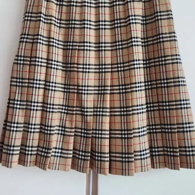 [BUNJANG] Burberry Winter Check Pleated Skirt / 버버리 겨울 체크 플리츠 스커트