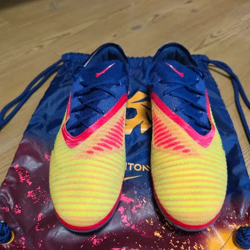 [BUNJANG] Nike Phantom 6 Haaland Elite Soccer Cleats (280mm) / 나이키 축구화 팬텀6 홀란드 엘리트 280판매합니다