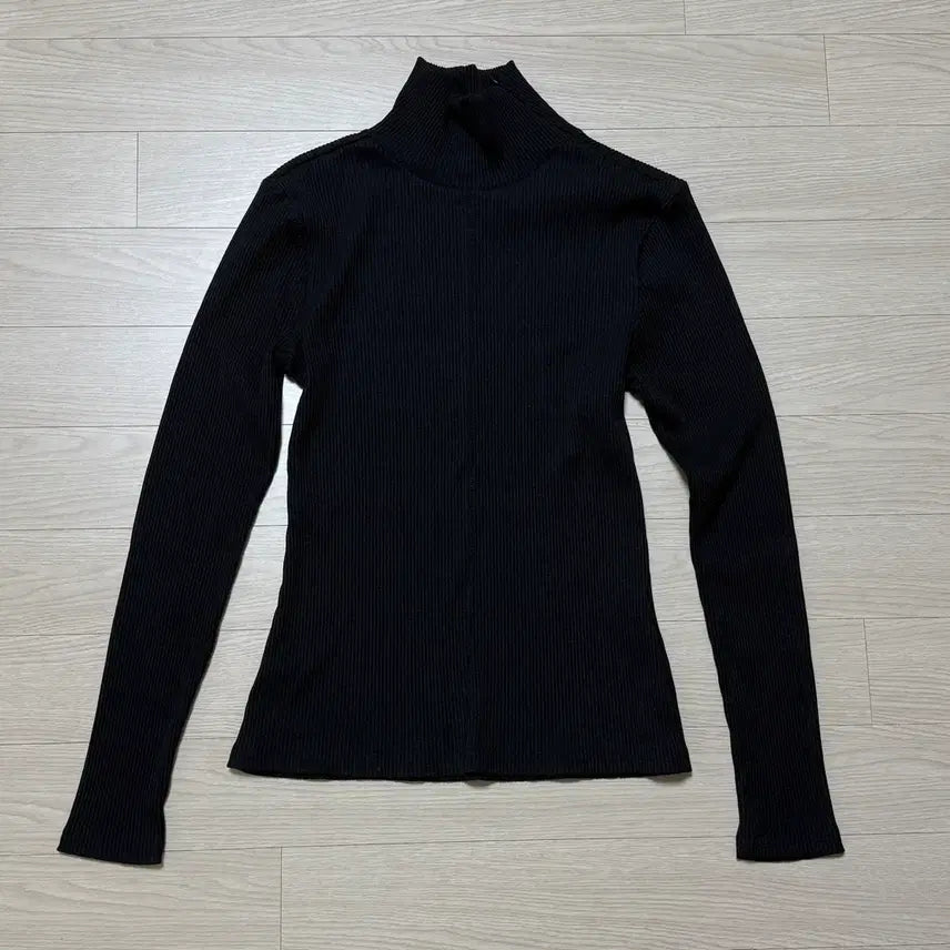 [BUNJANG] Eonts Zip Turtleneck Top Black / 에옹쓰 터틀넥 eonts zip Turtleneck top black