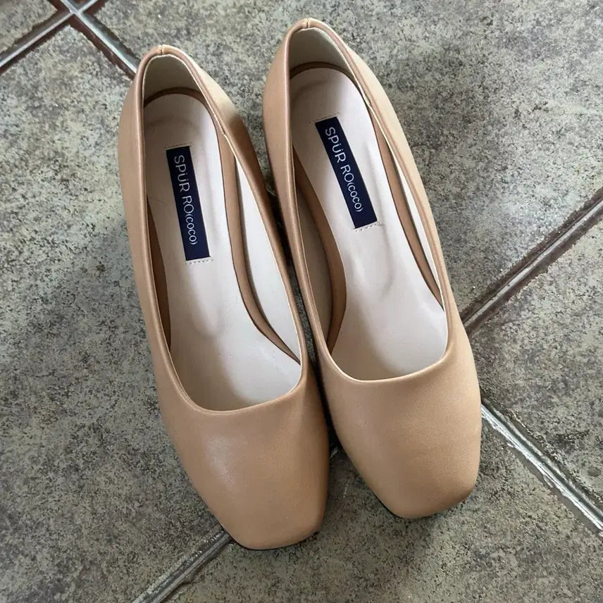 [BUNJANG] Beige Basic Square Pumps / 베이지색 기본 스퀘어 펌프스