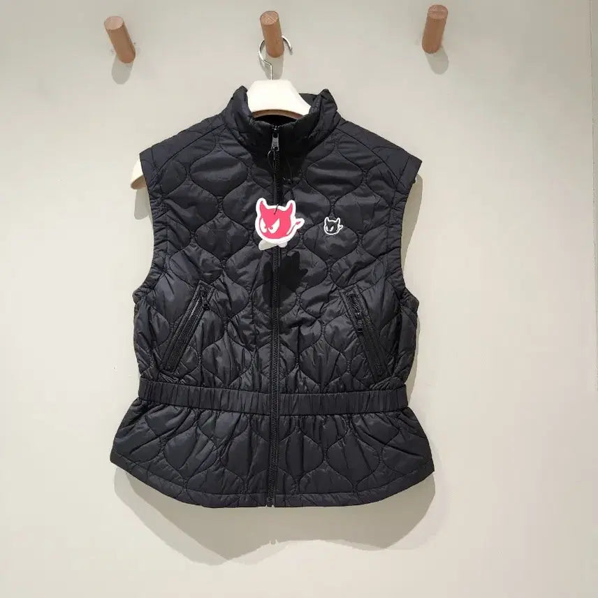 [BUNJANG] WAAC Women's Sleeveless Wave Quilting Padding Vest / 새상품) [WAAC] 왁 여성 슬리브리스 물결 퀼팅 패딩 베스트  겨울 조끼