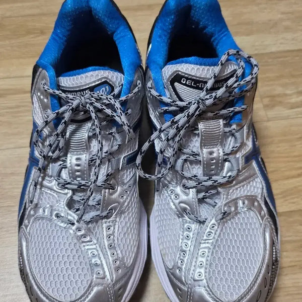 [BUNJANG] Nimbus 10.1 Sneakers / 젤님버스10.1 265