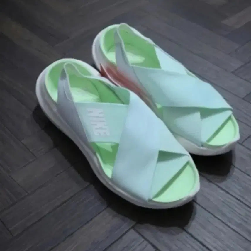 [BUNJANG] Nike Plactisk Women's Sandals (250mm) / 새제품 여성 샌들 250 mm 나이키 플락티스크