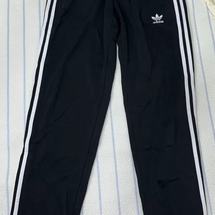 [BUNJANG] Adidas Training Pants / 아디다스 트레이닝 팬츠