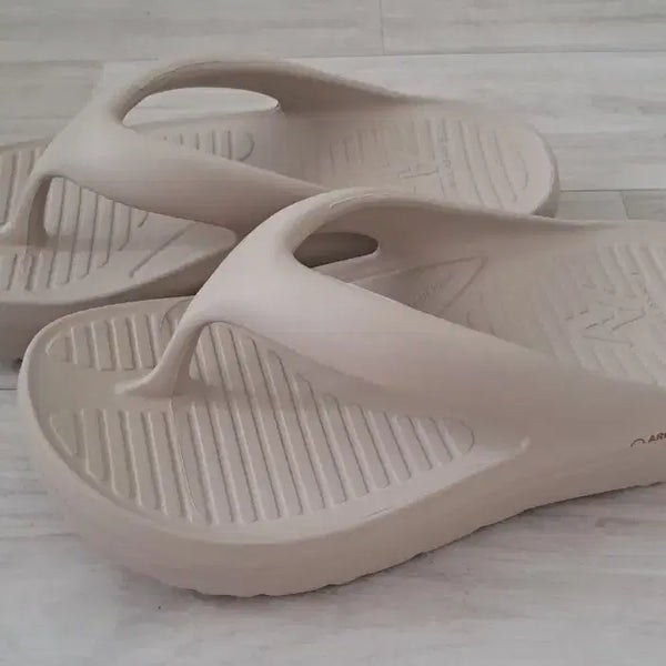 [BUNJANG] Archclassic Archfit Foam Flip Flops Sahara Beige / 아키클래식]남녀공용 26신상 아치핏 폼 플립플랍/쪼리/키높이 슬리퍼/사하라베이지