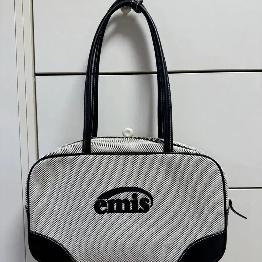 [BUNJANG] Emis Shoulder Bag / 이미스 숄더백