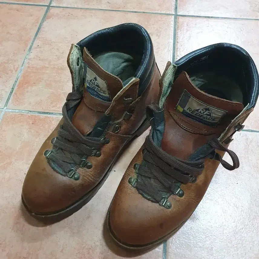 [BUNJANG] Redface Full-Grain Leather Hiking Boots 265mm Vintage Outdoor Amekaji Style / [빈티지/레트로] 레드페이스 통가죽 등산화 265 (캠핑/아메카지 패션용)
