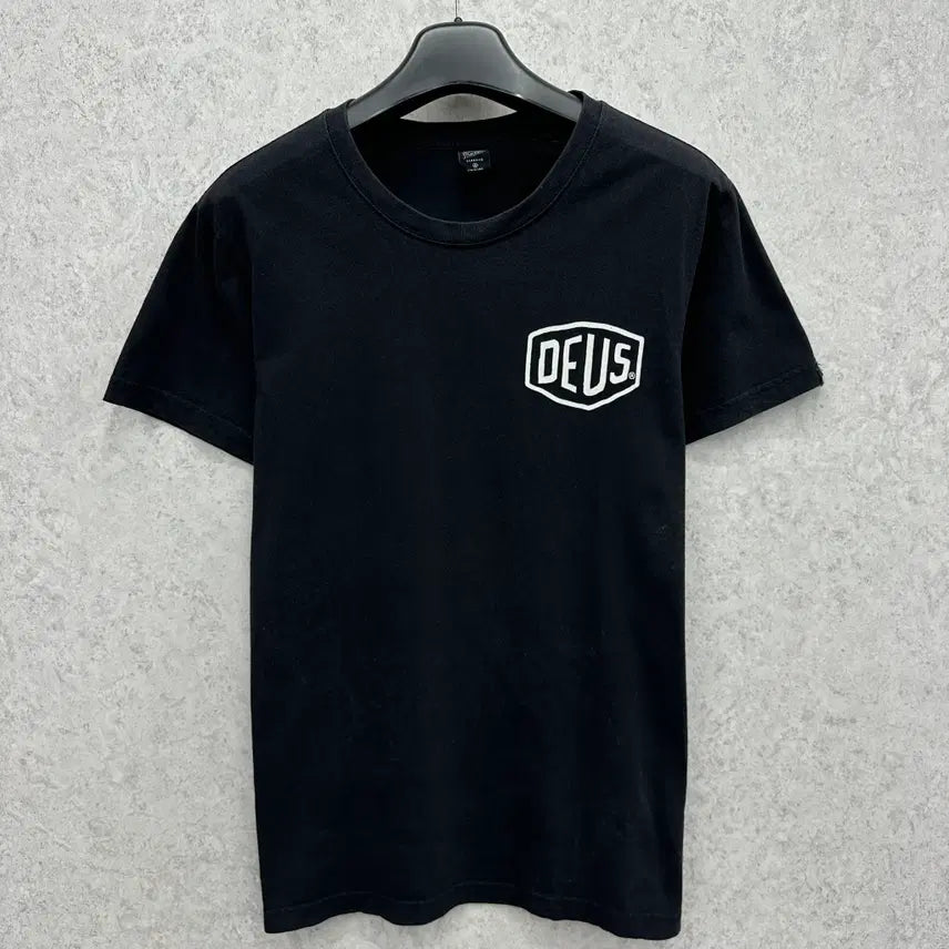 [BUNJANG] DEUS Ex Machina Men's T-Shirt Size M / 95 데우스 남자 반팔 티셔츠