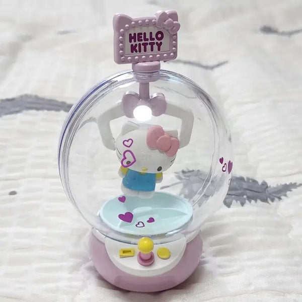 [BUNJANG] Hello Kitty Crane Game Figure / 헬로키티 인형뽑기 피규어