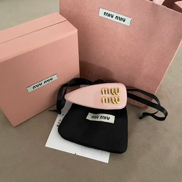 [BUNJANG] Miu Miu Gold Logo Pink Leather Hair Clip / 미우미우 핑크 헤어핀