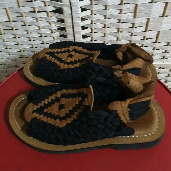 [BUNJANG] Chubasco Aztec Sandals Black/Coffee M5W7 (235-240) / [급처] 츄바스코 아즈텍 샌들 (블랙/커피) M5W7 (235~240)