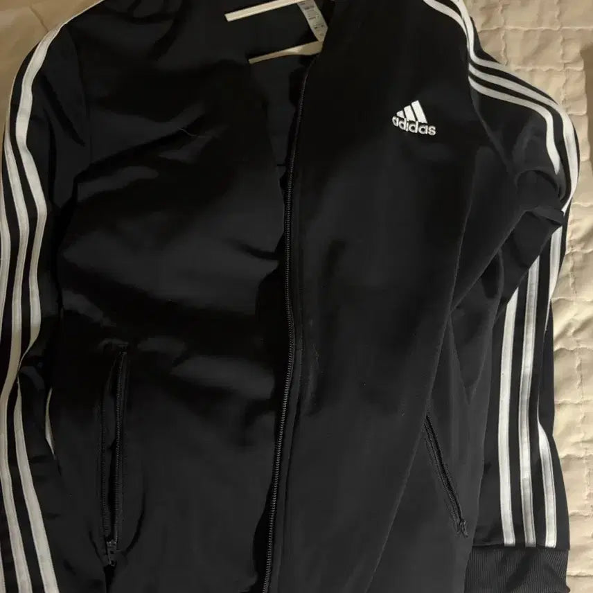 [BUNJANG] Adidas Track Top Black White Three Stripes / 아디다스 트랙탑 블랙 화이트 삼선