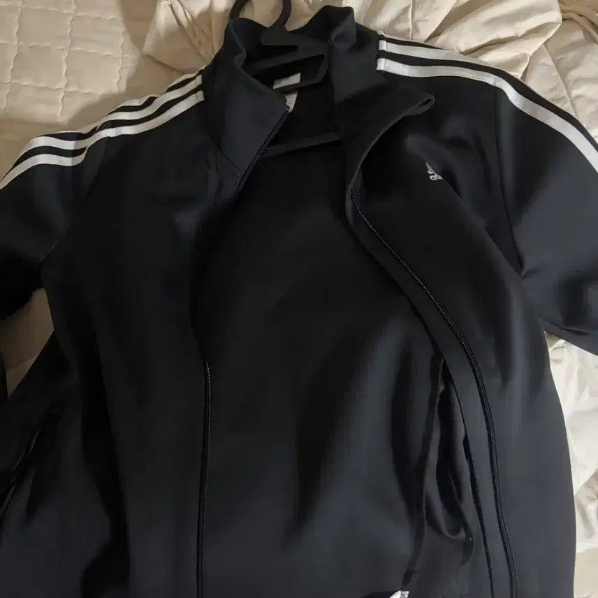 [BUNJANG] Adidas Track Top Black / 아디다스 트랙탑 블랙