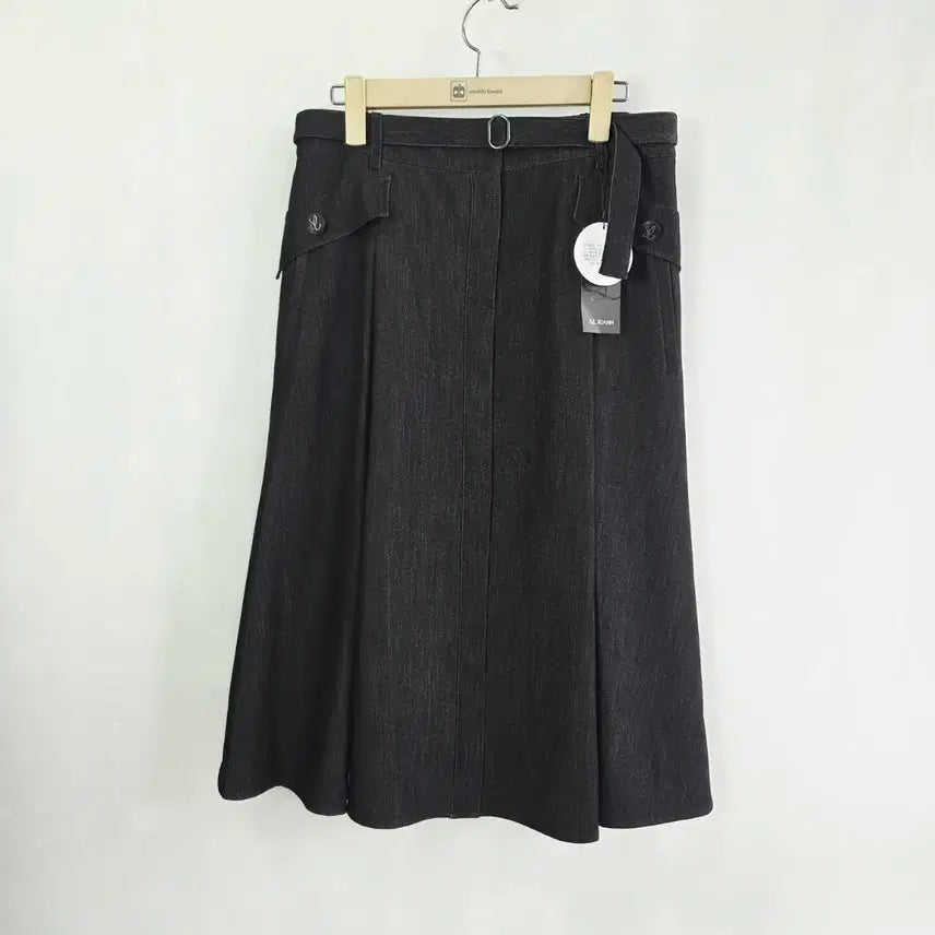 [BUNJANG] ESELIA RIAHH Belted Flare Long Skirt / 에셀리아 택상품 S.L RIAHH 벨트 플레어 롱스커트 88