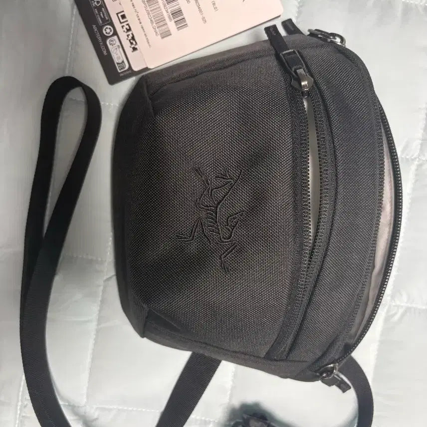 [BUNJANG] Arc'teryx Mantis 1 Waist Bag - Black / 아크테릭스 맨티스1