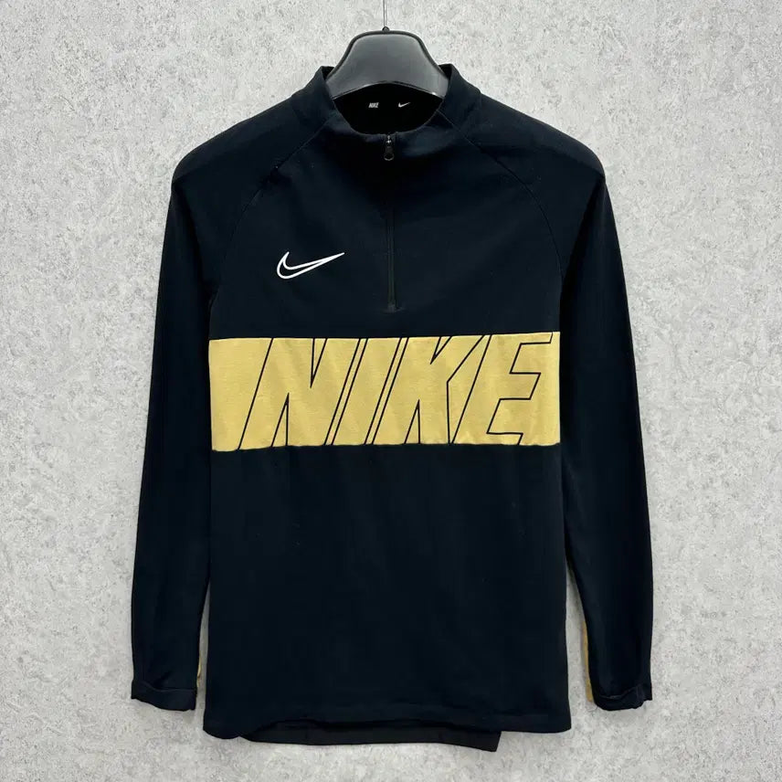 [BUNJANG] Nike Running Women's Half-Zip Long Sleeve T-Shirt Size 100 / 100 나이키 러닝 여자 반집업 롱슬리브 긴팔 티셔츠