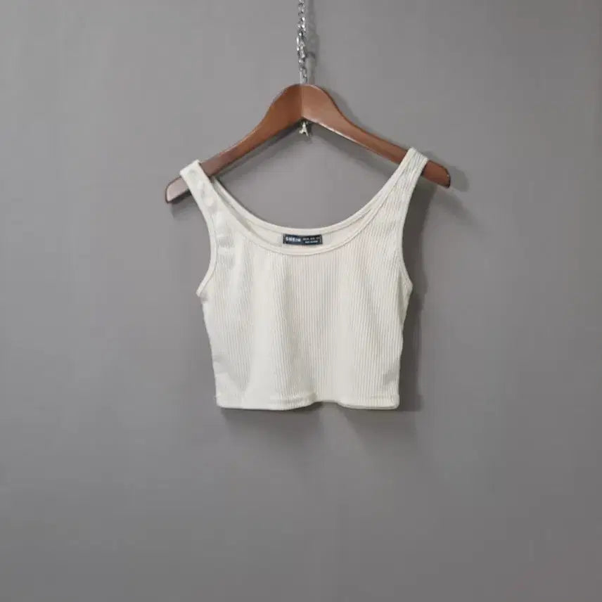 [BUNJANG] SHEIN Ribbed Sleeveless Crop Top / SHEIN 골지 민소매 크롭탑