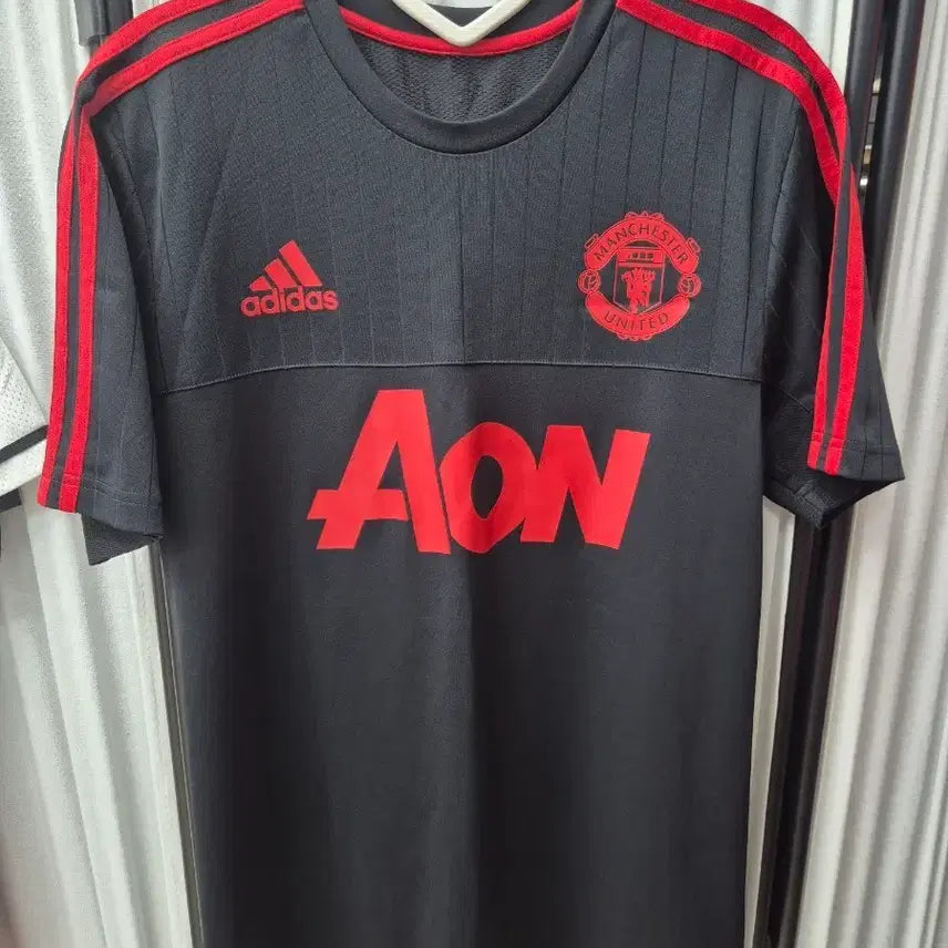 [BUNJANG] Adidas Manchester United 2015-16 Training Jersey / 15-16 맨유 아디다스 트레이닝 유니폼 반팔 져지