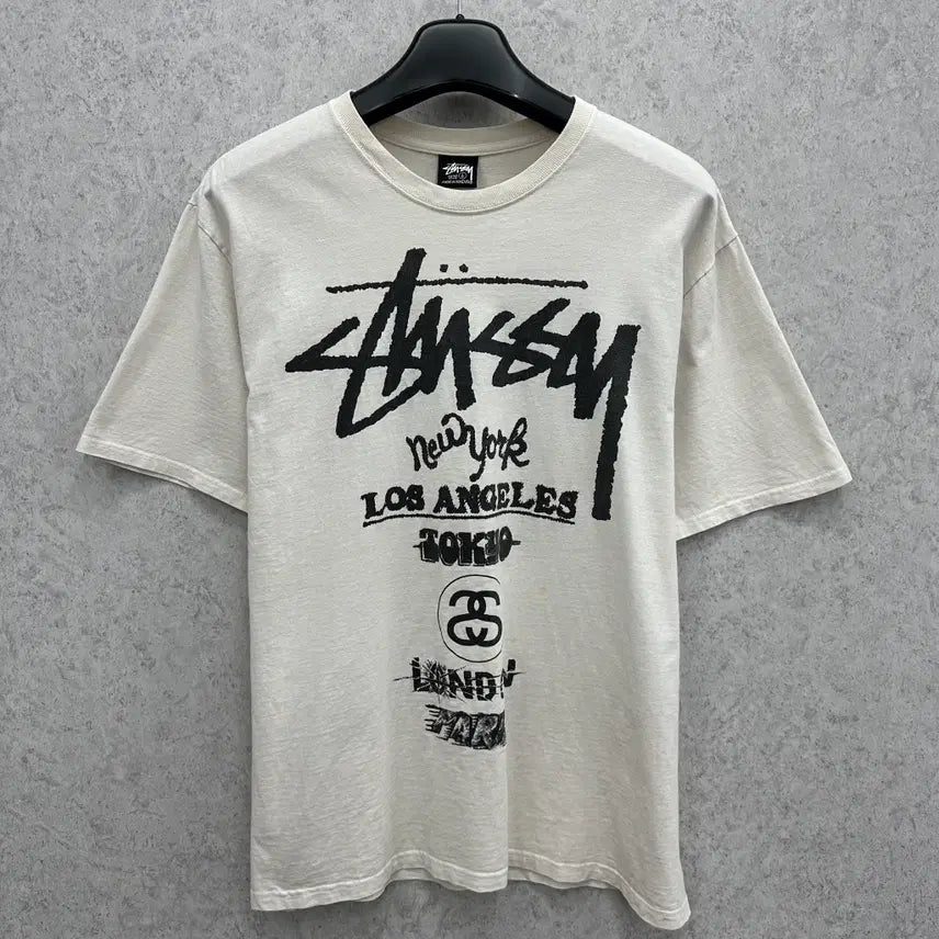 [BUNJANG] Stussy World Tour Short Sleeve T-Shirt (Size 100/L) / 100 스투시 월드투어 남자 반팔 티셔츠