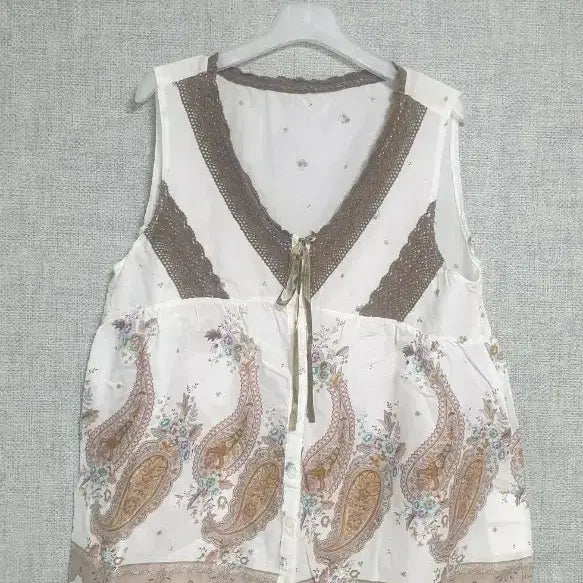 [BUNJANG] Olive Paisley Lace Sleeveless Blouse/Bustier L / [L] 일본 올리브 페이즐리 레이스 나시 블라우스/뷔스티에
