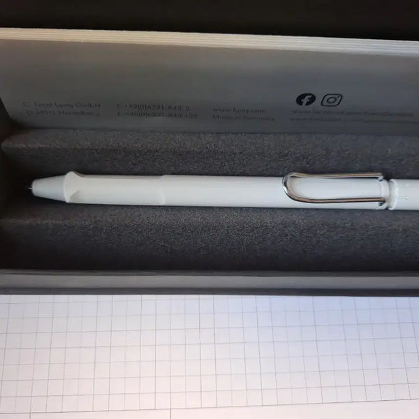 [BUNJANG] Lamy Safari White Mechanical Pencil / 라미 사파리 화이트 샤프