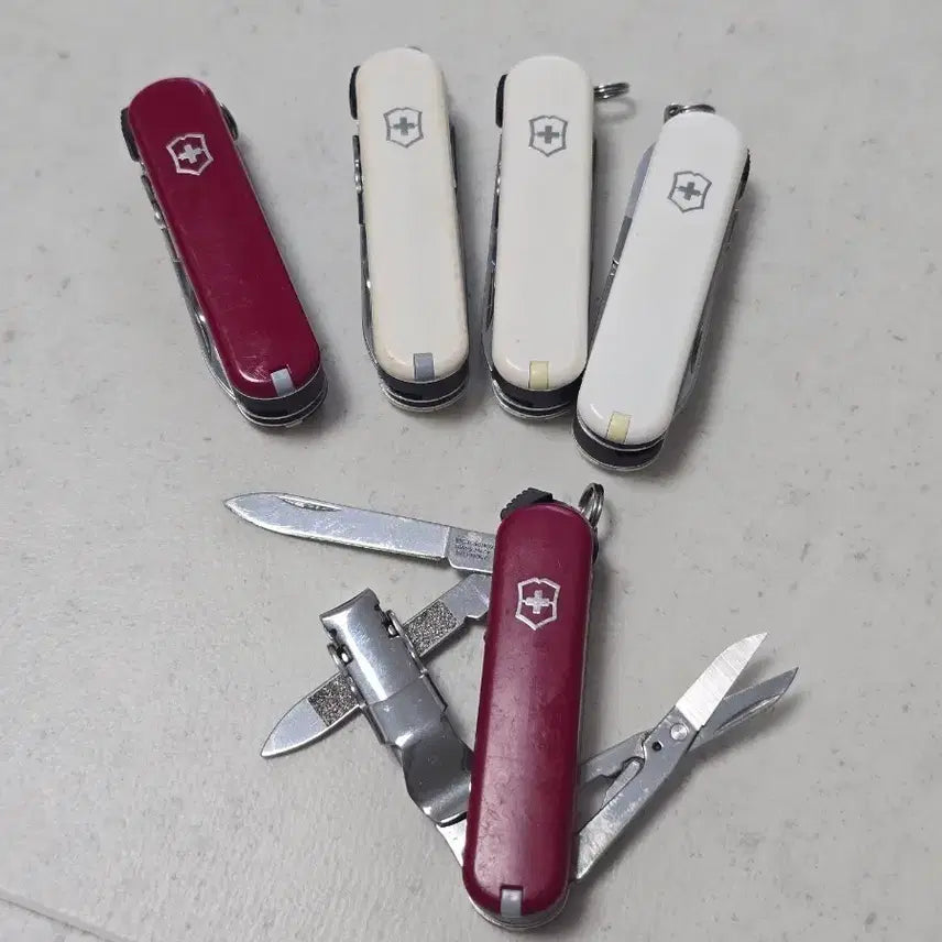 [BUNJANG] Victorinox Mini Tool Nail Clipper / 빅토리녹스 손톱깎이 미니툴 1개 가격 중고