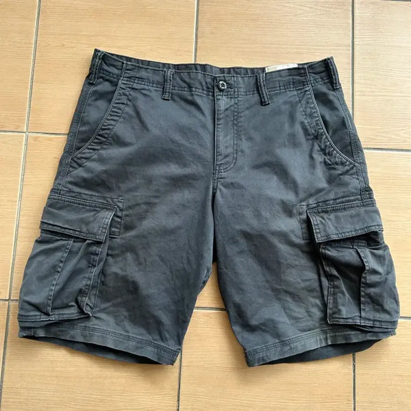 [BUNJANG] Gap Khakis Relaxed Fit Cargo Shorts / Gap Khakis 갭 카고쇼츠