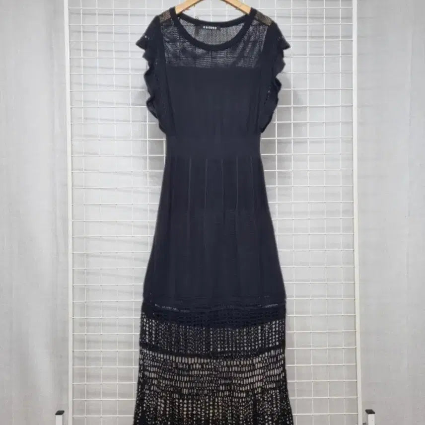 [BUNJANG] Egoist Black Knit Dress / 에고이스트 블랙 니트원피스