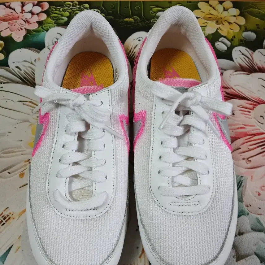 [BUNJANG] Nike Daybreak Sneakers White Pink Grey Size 245 / 나이키 데이브레이크 흰색 핑크 그레이245
