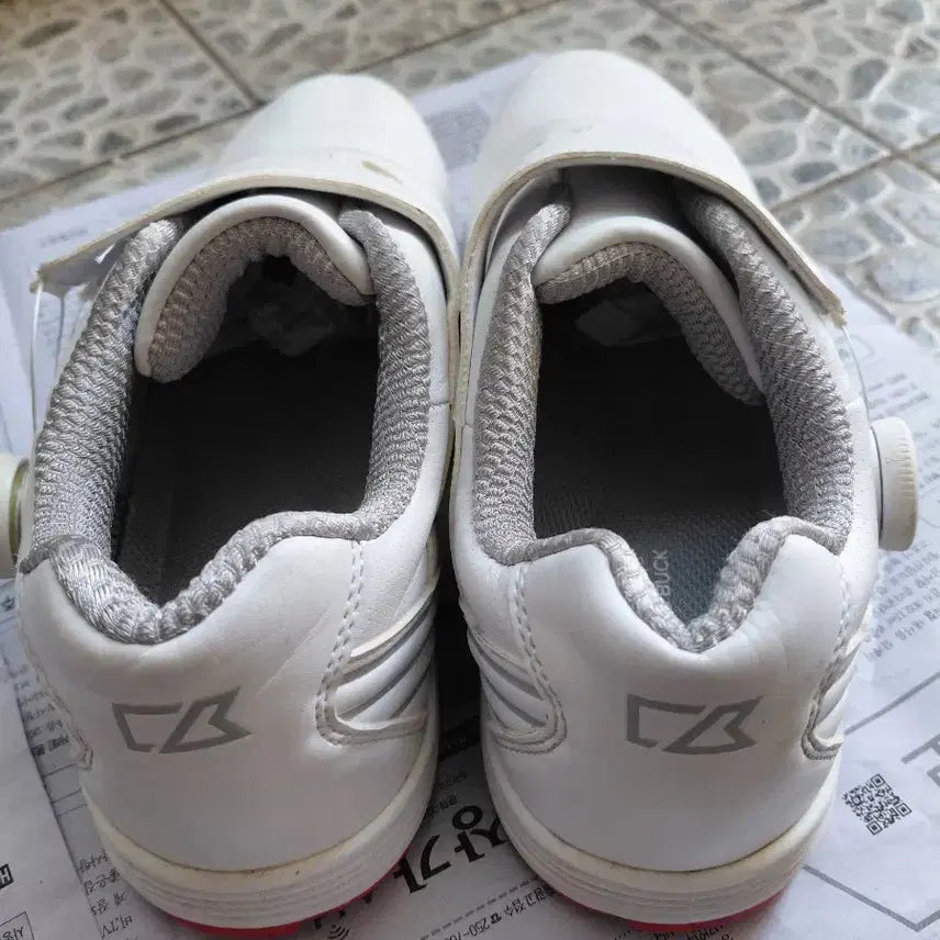 [BUNJANG] Cutter & Buck Golf Shoes White 265 / 커터앤벅 골프화 화이트265