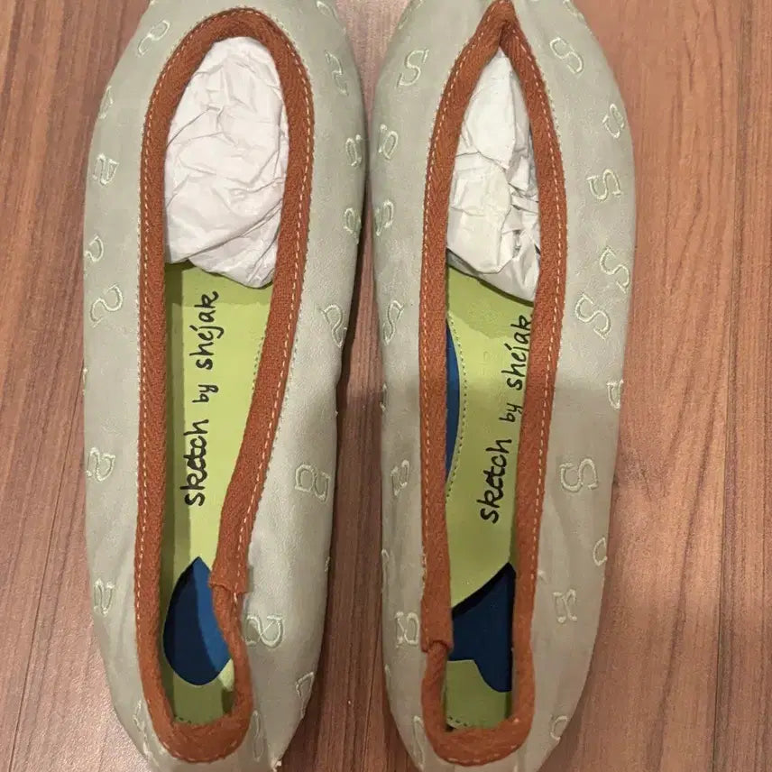 [BUNJANG] Sejak Flat Shoes Light Gray / 새상품) 스케치 바이 세작 플랫슈즈 라이트 그레이 240