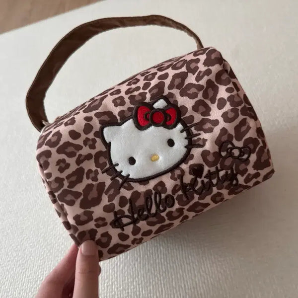 [BUNJANG] Kitty Leopard Print Pouch / 키티 호피무늬파우치
