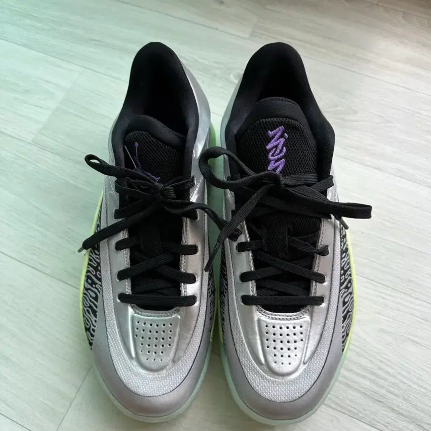 [BUNJANG] Nike Jordan Zion 4 PF Sneakers (270mm) / 나이키 조던 자이언 4 PF (Jordan Zion 4 PF)