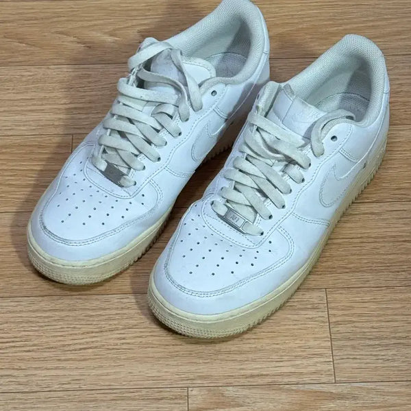 [BUNJANG] Nike Air Force 1 '07 Low White US 9.5 / [275] 에어포스 1 로우 화이트