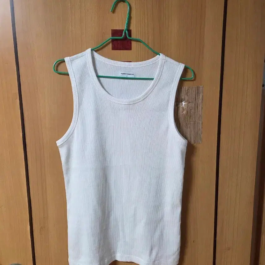 [BUNJANG] Mutands Essential Men's 3-Pack Tank Tops / 무탠다드_에센셜 남성 탱크탑 (3종)