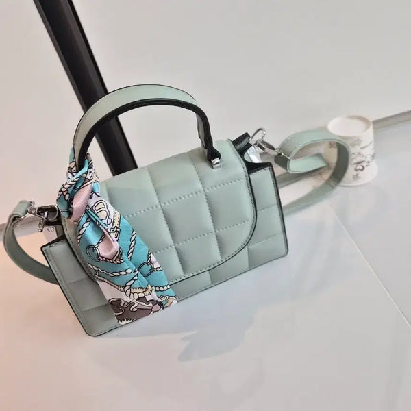 [BUNJANG] Mint Quilting Mini Bag with Scarf Accent / 민트색 퀼팅 미니백 스카프 포인트(새상품)