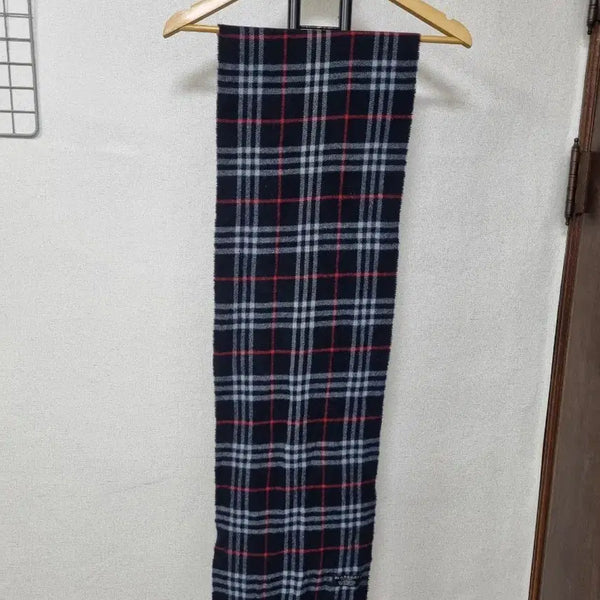 [BUNJANG] Burberry Navy Check Muffler / [정품] 버버리 네이비체크 머플러