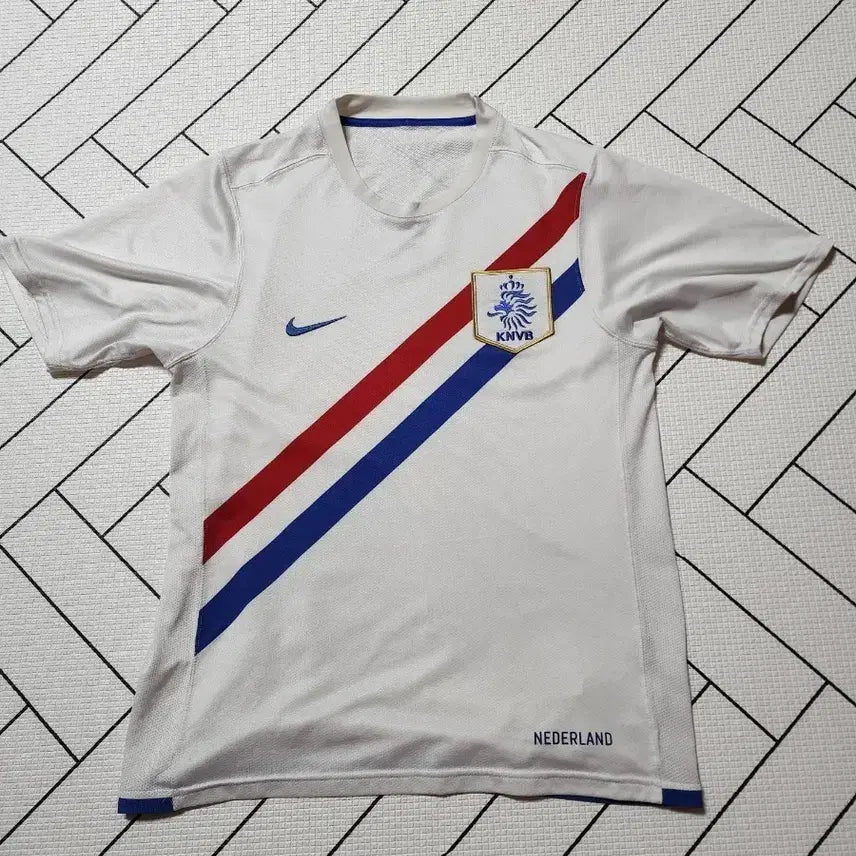 [BUNJANG] Nike Netherlands National Football Team 2006-2008 Home Jersey (Size 95) / 나이키06-08년네덜란드유니폼(95)