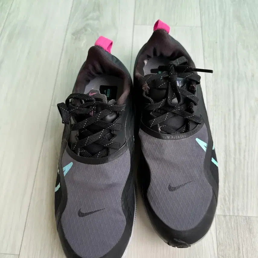 [BUNJANG] Nike Pegasus Trail Running Shoes - Black/Pink / 나이키 페가수스 트레일 러닝화 블랙 핑크