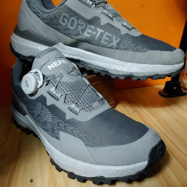 [BUNJANG] NEPA Gore-Tex Boa Trekking Shoes / 네파 고어텍스 보아 트레킹화(표기285 추천사이즈280)