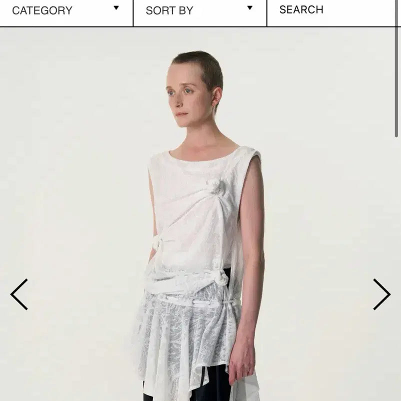 [BUNJANG] KIMZISU Lace Detail Blouse White / 킴지수 레이스 장식 블라우스 화이트 (새상품)