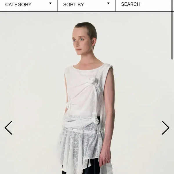 [BUNJANG] KIMZISU Lace Detail Blouse White / 킴지수 레이스 장식 블라우스 화이트 (새상품)