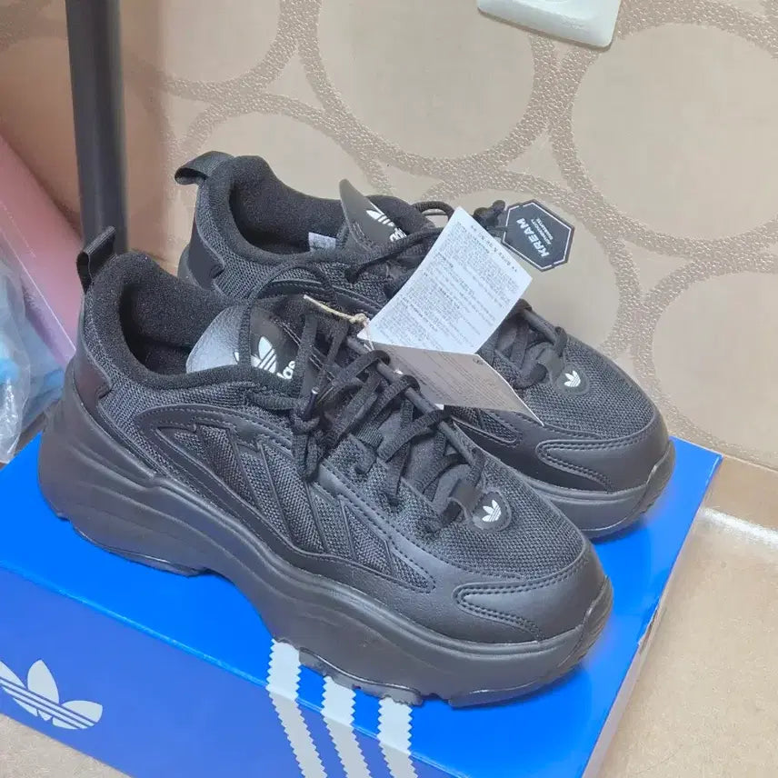 [BUNJANG] Adidas Ozgaia Core Black Platform Sneakers / (W) 아디다스 오즈가이아 코어 블랙 키높이 통굽 운동화 (255/새상품)