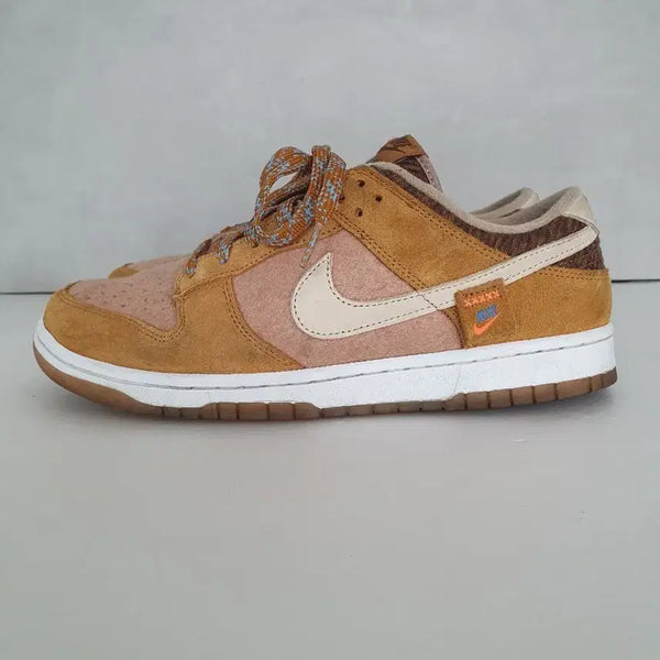[BUNJANG] Nike Dunk Low SE Praline Desert Ochre Sneakers / 나이키 덩크 로우 SE 프랄린 데저트 오커 (275)