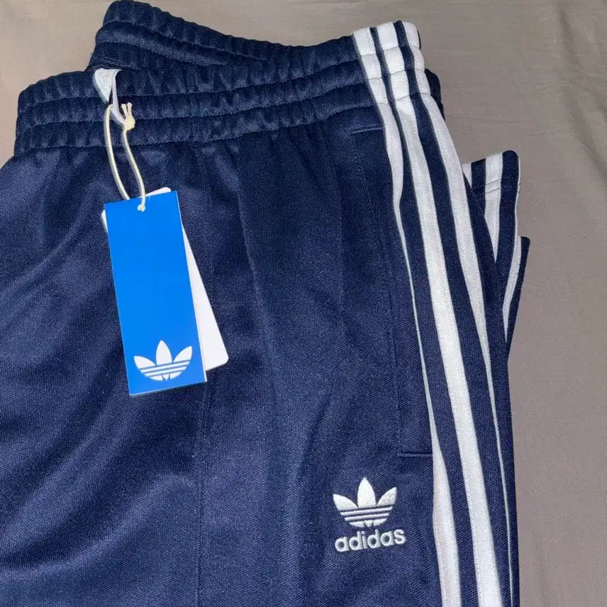 [BUNJANG] Adidas Adicolor Essentials High-Waisted Baggy Firebird Track Pants XL / 아디다스 아디컬러 배기핏 파이어버드 트랙팬츠 XL