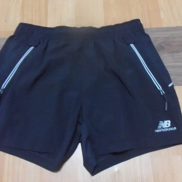 [BUNJANG] New Balance Women's Training Shorts / 6천원구제 뉴발란스 여성 트레이닝복 반바지 스포츠웨어 베-2