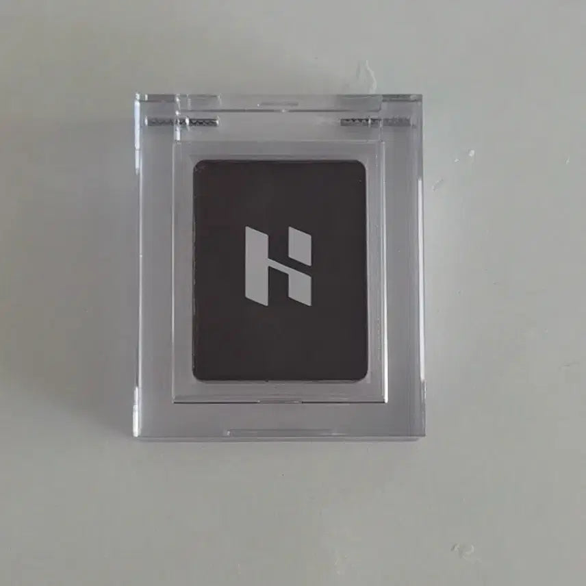 [BUNJANG] Holika Holika Molten Americano Eyeshadow Palette / 홀리카홀리카 몰튼 아메리카노 판매