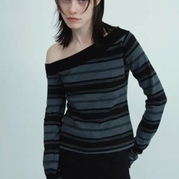 [BUNJANG] Milo Women's One-Shoulder Stripe T-Shirt Charcoal Grey / 밀로 우먼 원숄더 스트라이프 티셔츠 차콜 그레이