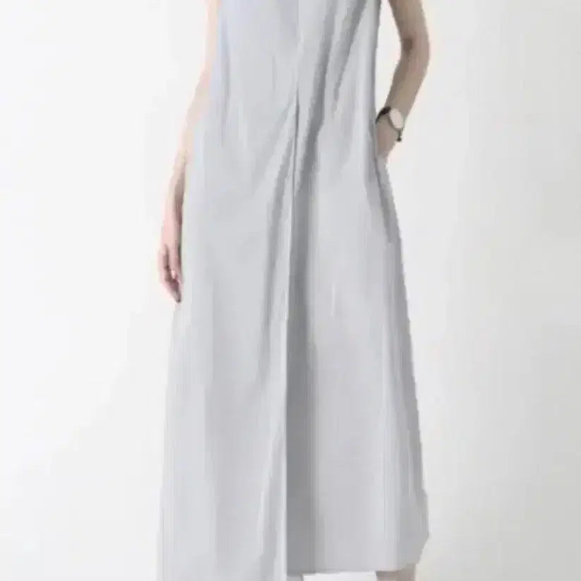 [BUNJANG] trimingbird Sleeveless Maxi Dress - Grey / 트리밍버드 소아 원피스 롱버전 그레이 드레스 민소매 나시 바스락 여행룩 휴가룩 휴양지